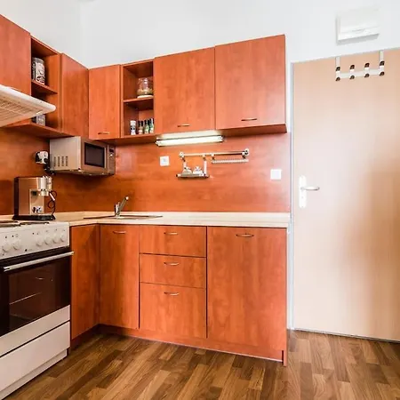 公寓 Cosy 2 Bedroom Flat Close To The Town With Parking *